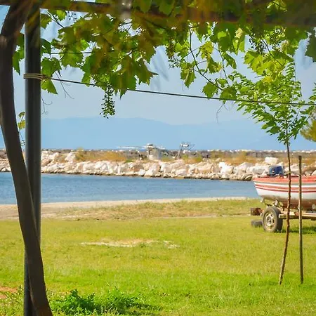 Διαμέρισμα Avra *