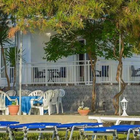 Avra Apartment