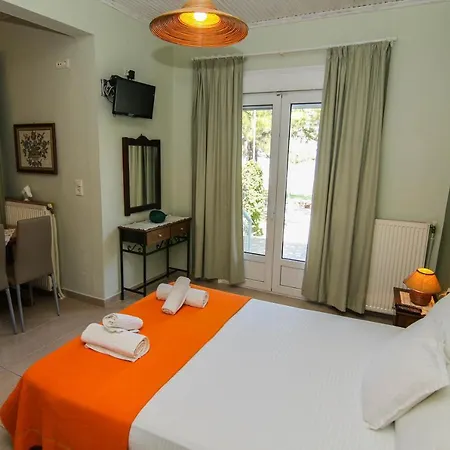 Avra Apartment *