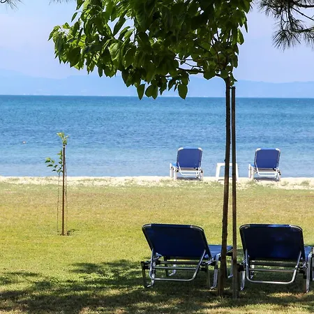 Apartment Avra
