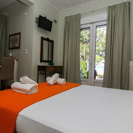 Apartment Avra